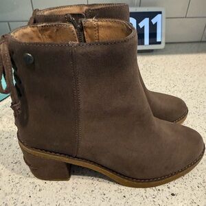 UGG Brown Suede Ankle Booties with Low Heel